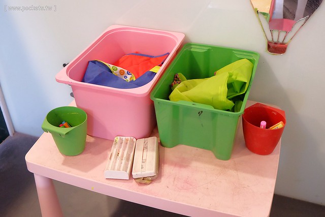 【台中親子餐廳】大樹先生的家親子餐廳@台中崇德店。學齡前兒童的夢幻天堂:極光馬戲球池、小木馬、小廚房、樹屋、沙坑、泡泡棚、哺乳室、尿布檯,票選全台十大必訪的親子餐廳第一名 @飛天璇的口袋