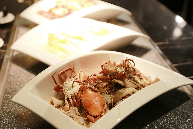 台北漢來海港百匯餐廳@台北SOGO敦化店|20餘種蟹蟳類、7大特色座位區、Prime級美國牛肉、珠寶櫃般的甜點 @飛天璇的口袋