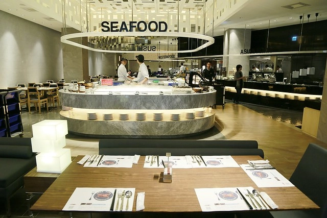 台北漢來海港百匯餐廳@台北SOGO敦化店|20餘種蟹蟳類、7大特色座位區、Prime級美國牛肉、珠寶櫃般的甜點 @飛天璇的口袋