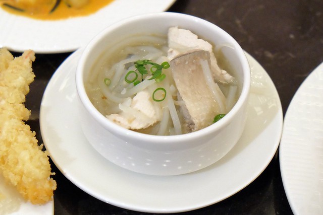 台北漢來海港百匯餐廳@台北SOGO敦化店|20餘種蟹蟳類、7大特色座位區、Prime級美國牛肉、珠寶櫃般的甜點 @飛天璇的口袋