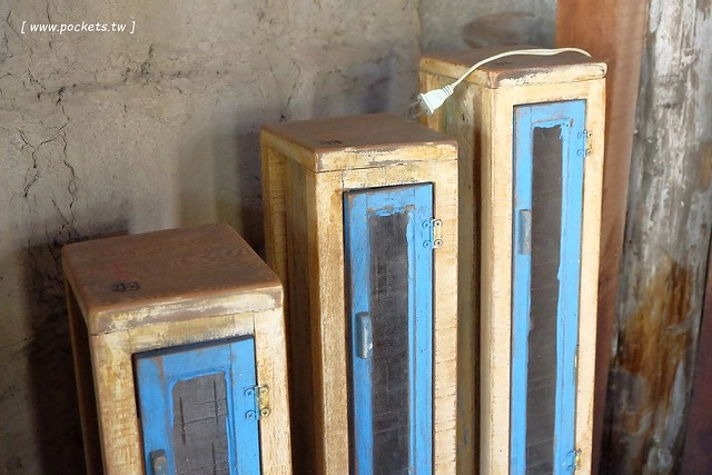 【台中特色咖啡館】13號咖啡(原:楓樹13咖啡)。位於台中南屯區的秘境咖啡館,販售全世界冷門的咖啡豆,一間很樸實卻很有溫度的溪邊13咖啡館 @飛天璇的口袋