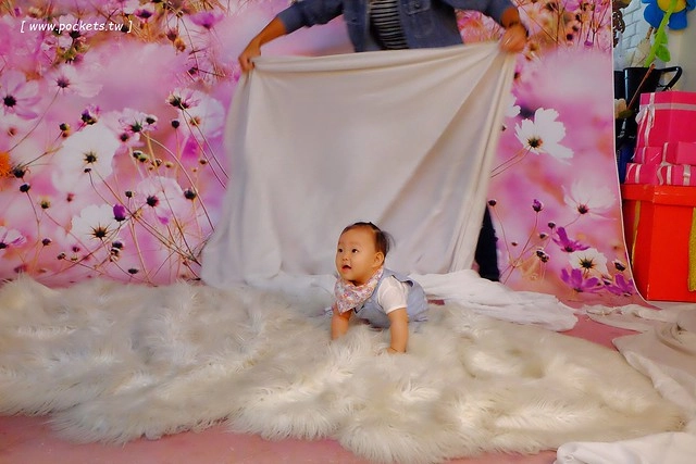 【育兒日記分享】小櫻桃7個月寶寶寫真記錄。柏琳婚紗:婚紗照、寶寶寫真、孕婦照、全家福、藝術照、情侶照…為自已和家人留個記念吧! @飛天璇的口袋