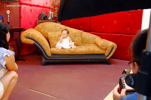 【育兒日記分享】小櫻桃7個月寶寶寫真記錄。柏琳婚紗:婚紗照、寶寶寫真、孕婦照、全家福、藝術照、情侶照…為自已和家人留個記念吧! @飛天璇的口袋