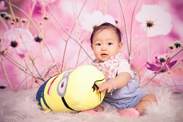 【育兒日記分享】小櫻桃7個月寶寶寫真記錄。柏琳婚紗:婚紗照、寶寶寫真、孕婦照、全家福、藝術照、情侶照…為自已和家人留個記念吧! @飛天璇的口袋