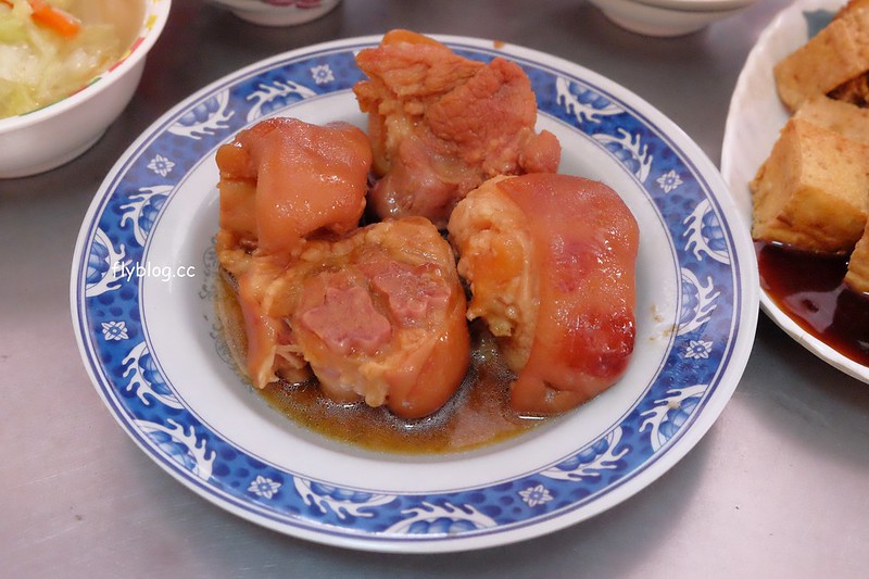 嘉義東區|三代西市米糕:嘉義小吃一路吃,同場加映嘉義小吃美食:西市老店筒仔米糕、阿坤師土魠魚羹、蘇記傳統紅豆餅、貓尾巴Cat’s Tail @飛天璇的口袋