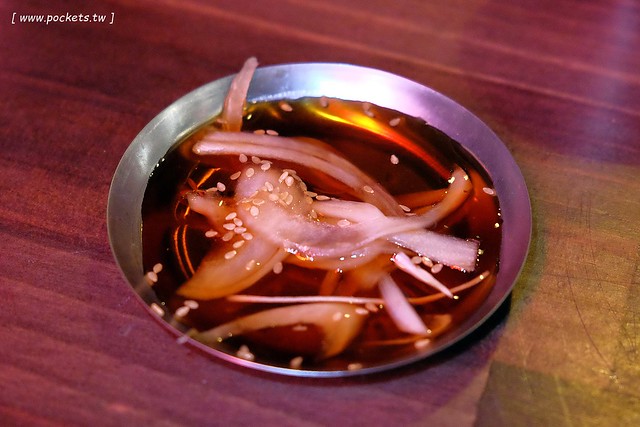 一桶韓式新食.1 tone┃台中韓式燒肉:正宗韓式汽油桶燒肉,份量多、CP值高,位於西屯路中科商圈,飯後甜點有Haagen-Dazs @飛天璇的口袋