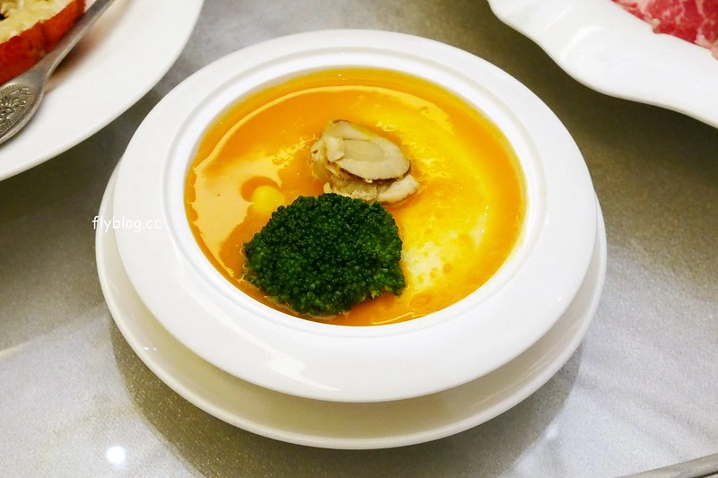 春精緻日本料理┃台中南屯:$980元無菜單料理,菜色新鮮多元呈現,年菜和合菜料理的新選擇 @飛天璇的口袋