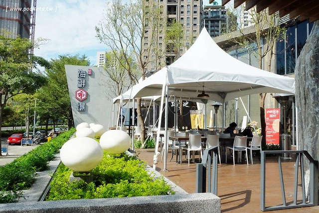 鮨樂海鮮市場 火鍋┃台中西屯美食:現流新鮮海產看的到,海鮮火鍋食材超霸氣,每日當天魚獲現點現煮 @飛天璇的口袋