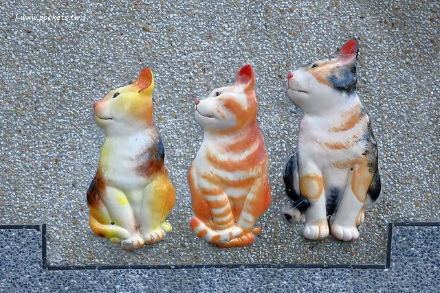 2016台灣蜀藝節-田中窯創意園區┃彰化旅遊景點:蜀葵花田迷宮躲貓貓、美麗的大片落羽松、貓咪主題裝置藝術、窯烤麵包、青森蘋果霜淇淋、鄰近高鐵彰化站步行10分鐘即可抵達 @飛天璇的口袋