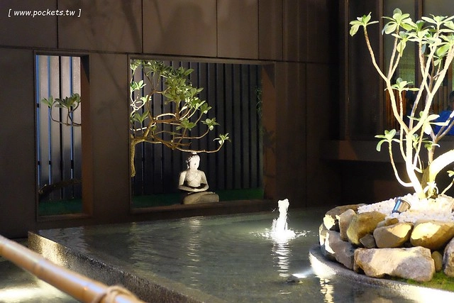 拾七石頭火鍋┃台中火鍋推薦:輕井澤最新力作,承襲集團一貫氣派裝潢,石頭火鍋、麻辣火鍋、壽喜燒和商業午餐,還有小農文創市集和日本有田燒 @飛天璇的口袋