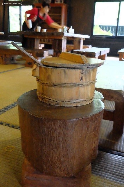 花蓮鳳林|月廬梅子雞|隱身在半山腰中,有擁絕佳的美景,連在地人都激推的好吃梅子雞,要提前預約才吃的到,此行最懷念的花蓮美食推薦 @飛天璇的口袋