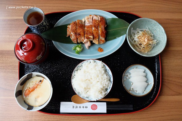 台中市役所┃台中美食推薦:古典玫瑰園最新力作,Café 1911和昭和沙龍,辰野式仿巴洛克建築歷史古蹟,結合文創商品與藝術展覽空間,品嚐可愛的招財貓咪冰和日式風味定食 @飛天璇的口袋
