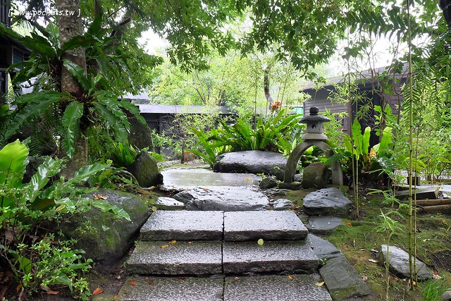 花蓮鳳林|月廬梅子雞|隱身在半山腰中,有擁絕佳的美景,連在地人都激推的好吃梅子雞,要提前預約才吃的到,此行最懷念的花蓮美食推薦 @飛天璇的口袋