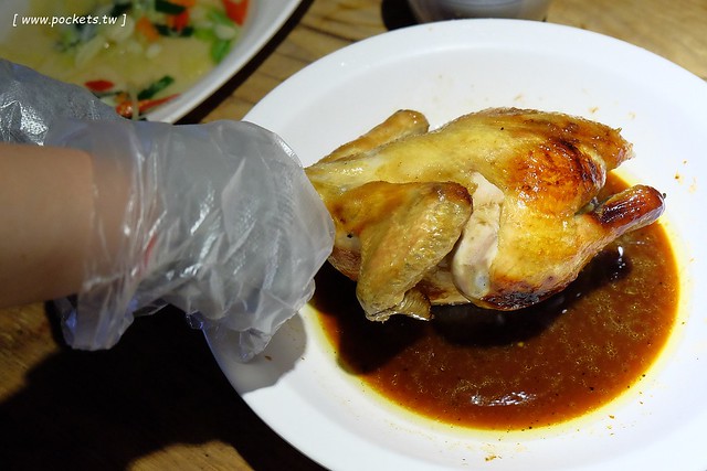 花蓮鳳林|月廬梅子雞|隱身在半山腰中,有擁絕佳的美景,連在地人都激推的好吃梅子雞,要提前預約才吃的到,此行最懷念的花蓮美食推薦 @飛天璇的口袋