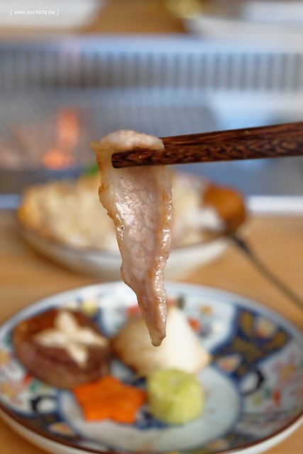 締藏和牛燒肉|使用日本圍爐裏用餐方式,一期一會的待客之道,鄰近台中IKEA宜家家居 @飛天璇的口袋