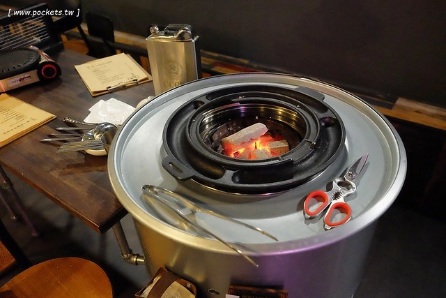 一桶韓式新食.1 tone┃台中韓式燒肉:正宗韓式汽油桶燒肉,份量多、CP值高,位於西屯路中科商圈,飯後甜點有Haagen-Dazs @飛天璇的口袋