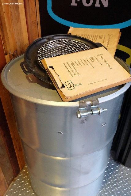 一桶韓式新食.1 tone┃台中韓式燒肉:正宗韓式汽油桶燒肉,份量多、CP值高,位於西屯路中科商圈,飯後甜點有Haagen-Dazs @飛天璇的口袋