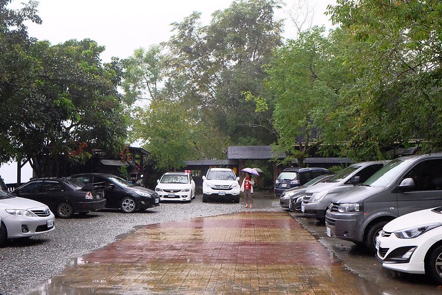 花蓮鳳林|月廬梅子雞|隱身在半山腰中,有擁絕佳的美景,連在地人都激推的好吃梅子雞,要提前預約才吃的到,此行最懷念的花蓮美食推薦 @飛天璇的口袋