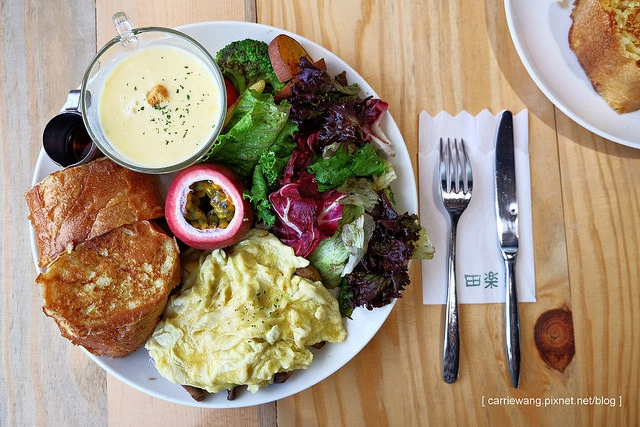 台中10間早午餐懶人包:於光早午餐、目覺咖啡、田樂、好堅果、奧樂美特、米亞諾、Hoyo Cafe、樹兒早午餐、小葛廚房、7分SO @飛天璇的口袋