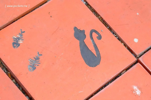 2016台灣蜀藝節-田中窯創意園區┃彰化旅遊景點:蜀葵花田迷宮躲貓貓、美麗的大片落羽松、貓咪主題裝置藝術、窯烤麵包、青森蘋果霜淇淋、鄰近高鐵彰化站步行10分鐘即可抵達 @飛天璇的口袋