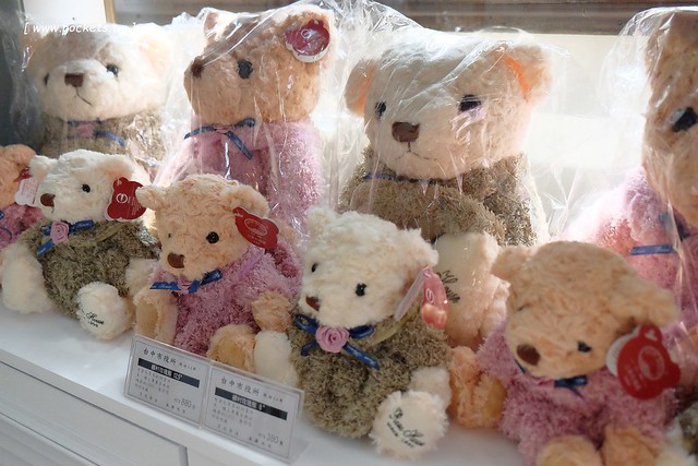 台中市役所┃台中美食推薦:古典玫瑰園最新力作,Café 1911和昭和沙龍,辰野式仿巴洛克建築歷史古蹟,結合文創商品與藝術展覽空間,品嚐可愛的招財貓咪冰和日式風味定食 @飛天璇的口袋