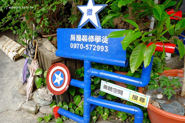 大里龍貓公車站牌|運用廢棄材料做成的裝置立體龍貓公車站牌,化腐朽為神奇的龍貓立體彩繪裝置藝術 @飛天璇的口袋