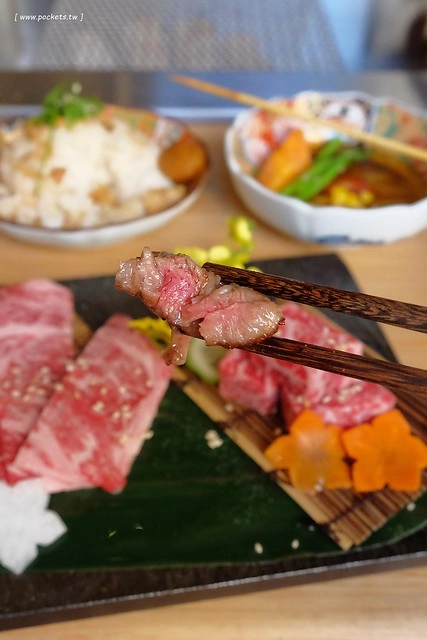 締藏和牛燒肉|使用日本圍爐裏用餐方式,一期一會的待客之道,鄰近台中IKEA宜家家居 @飛天璇的口袋