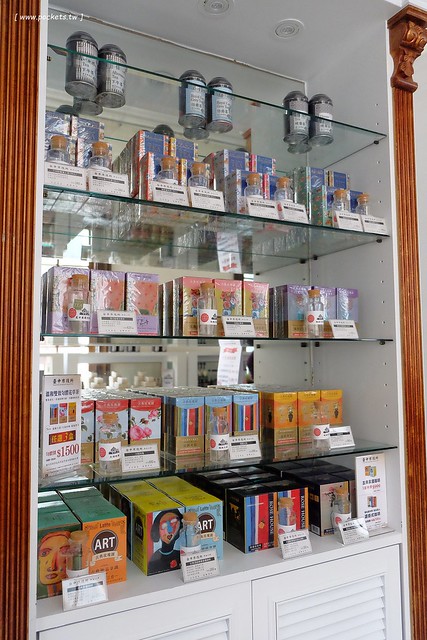 台中市役所┃台中美食推薦:古典玫瑰園最新力作,Café 1911和昭和沙龍,辰野式仿巴洛克建築歷史古蹟,結合文創商品與藝術展覽空間,品嚐可愛的招財貓咪冰和日式風味定食 @飛天璇的口袋