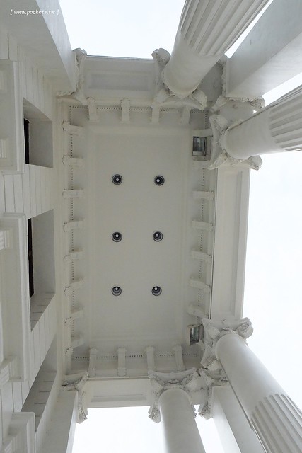 台中市役所┃台中美食推薦:古典玫瑰園最新力作,Café 1911和昭和沙龍,辰野式仿巴洛克建築歷史古蹟,結合文創商品與藝術展覽空間,品嚐可愛的招財貓咪冰和日式風味定食 @飛天璇的口袋