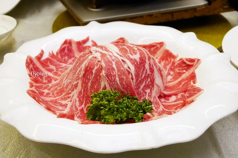 春精緻日本料理┃台中南屯:$980元無菜單料理,菜色新鮮多元呈現,年菜和合菜料理的新選擇 @飛天璇的口袋