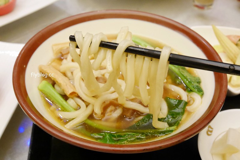 春精緻日本料理┃台中南屯:$980元無菜單料理,菜色新鮮多元呈現,年菜和合菜料理的新選擇 @飛天璇的口袋