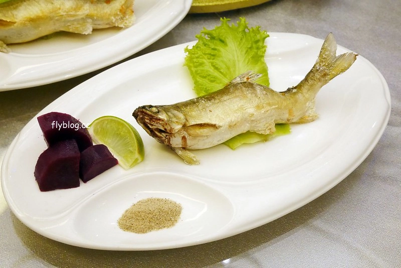 春精緻日本料理┃台中南屯:$980元無菜單料理,菜色新鮮多元呈現,年菜和合菜料理的新選擇 @飛天璇的口袋