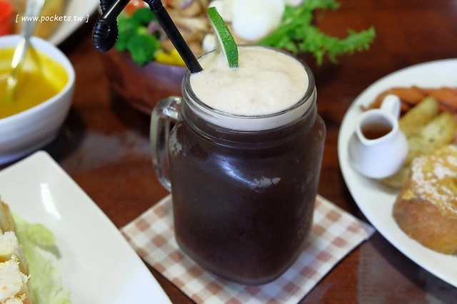 穅村早午餐:沙拉盤豐盛又美味,蜜糖吐司價格親民CP值高 @飛天璇的口袋