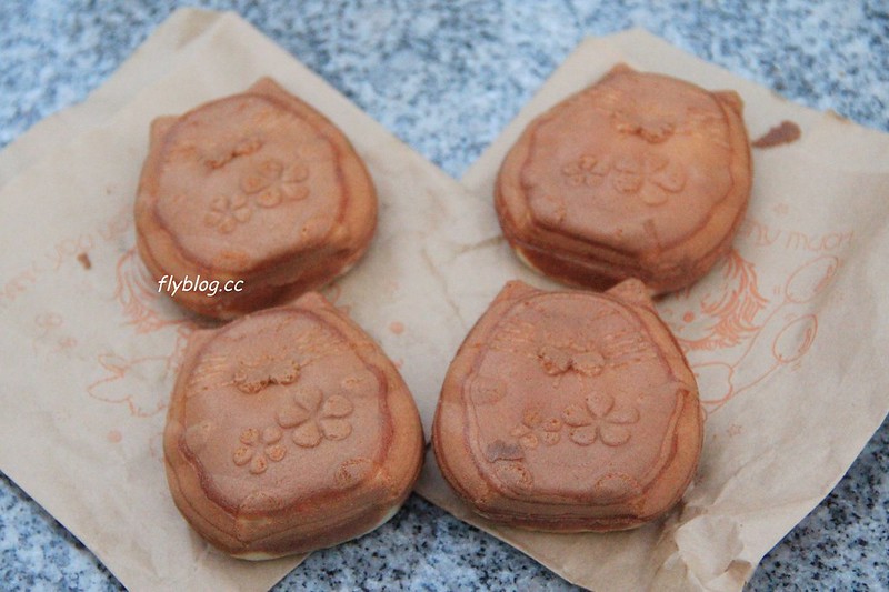 胖貓爆漿雞蛋糕┃台中北屯:可愛的貓咪造型雞蛋糕,北屯新都公園旁邊餐車,週未假日才會出現擺攤 @飛天璇的口袋