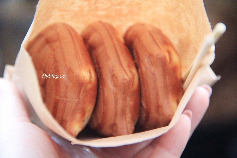 胖貓爆漿雞蛋糕┃台中北屯:可愛的貓咪造型雞蛋糕,北屯新都公園旁邊餐車,週未假日才會出現擺攤 @飛天璇的口袋