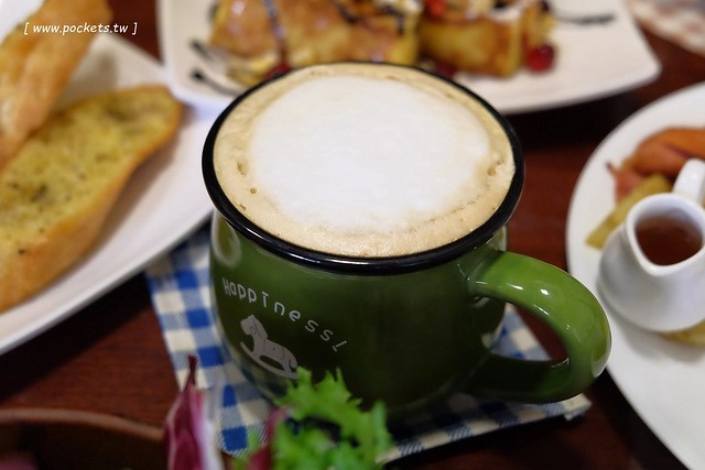 穅村早午餐:沙拉盤豐盛又美味,蜜糖吐司價格親民CP值高 @飛天璇的口袋