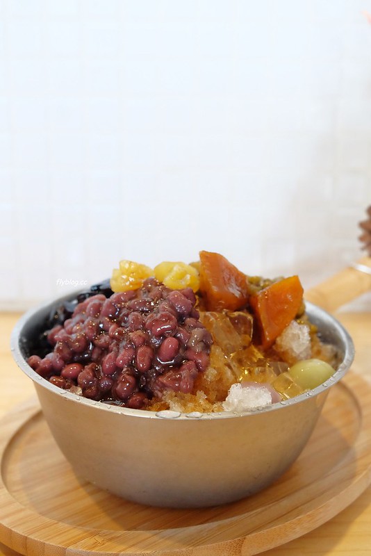 冰ㄉ.かき氷|有濃濃文青氛圍的冰ㄉ,內用只有10個座位區,台南赤崁樓周邊美食 @飛天璇的口袋