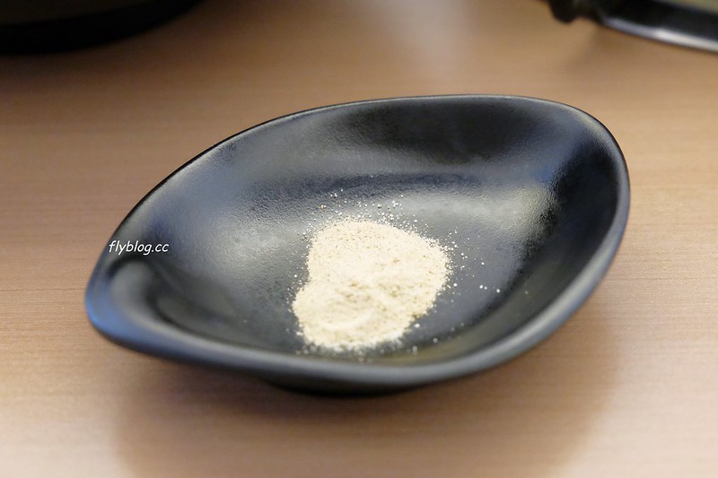 鮮度鍋物┃台中西屯:PTT上評價超高的小火鍋店,7種湯頭可以選擇,吃完立刻豎起姆指 @飛天璇的口袋