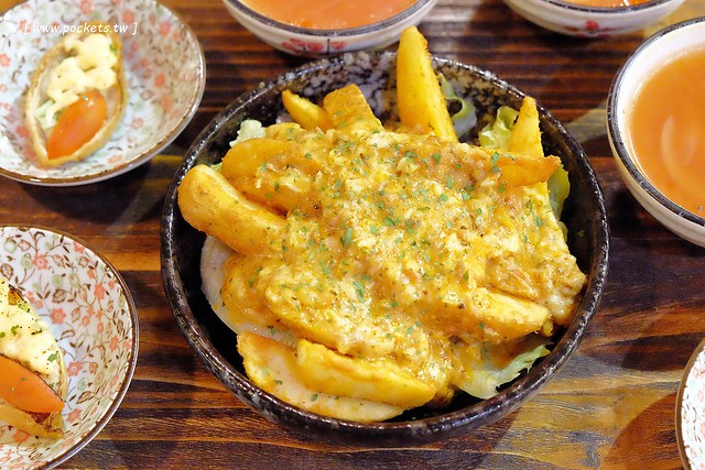 昨日花卷┃台中西區美食:Fusion創意料理作法,將各國料理融入菜色,新菜單正式上市,打卡破百送開胃菜,商業午餐送飲料,週五夜晚啤酒買一送一 @飛天璇的口袋