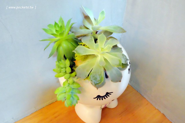 明治時期碳烤吐司|使用小農直送鮮乳、nutella榛果醬、福源花生醬,火爐碳烤肉品降低油脂,料多實在現點現做,品嚐松山區巷弄間的小清新(已歇業) @飛天璇的口袋