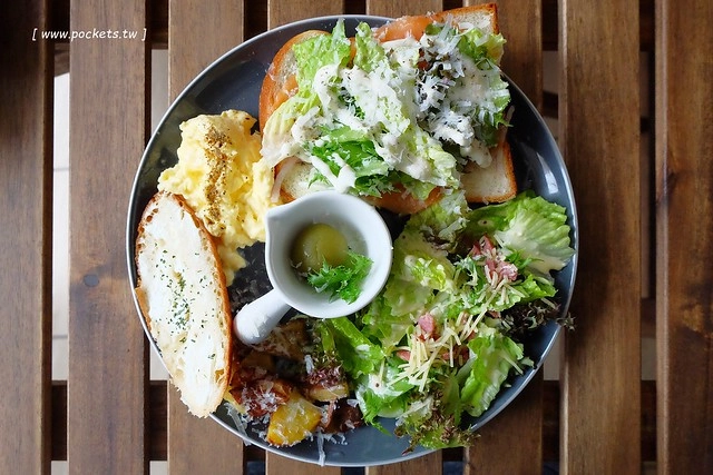 找晨手作輕食料理:很有質感的早午餐店,兼具視覺與味覺,健康食材用心的料理 @飛天璇的口袋