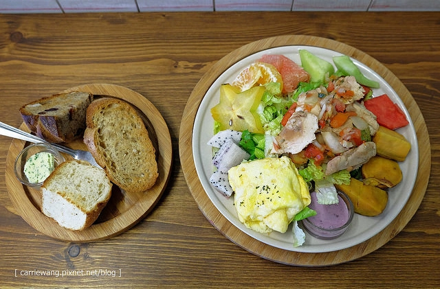 台中10間早午餐懶人包:於光早午餐、目覺咖啡、田樂、好堅果、奧樂美特、米亞諾、Hoyo Cafe、樹兒早午餐、小葛廚房、7分SO @飛天璇的口袋