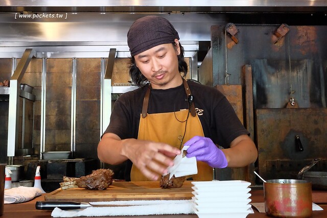 台中西區|FORE restaurant,使用最古老的Grill烹調方式,位於台中美術館綠園道旁 @飛天璇的口袋