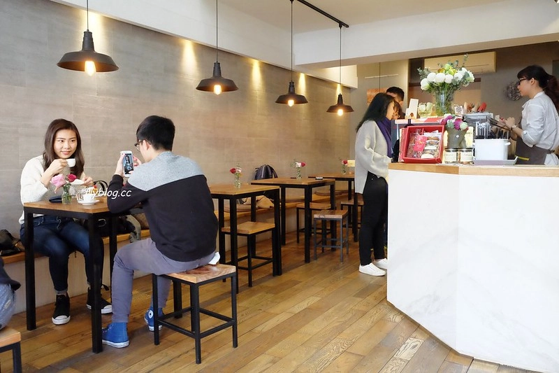 樂緹波兒手作塔派.La Petite Tarte|千層蛋糕清爽滑順,還有生日蛋糕可以預訂外帶 @飛天璇的口袋