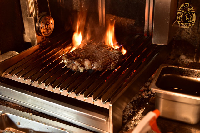 台中西區|FORE restaurant,使用最古老的Grill烹調方式,位於台中美術館綠園道旁 @飛天璇的口袋