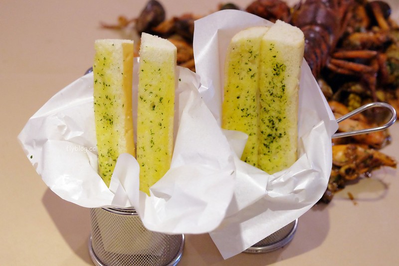 新竹東區|Big Pier大碼頭美式手抓海鮮|目前美國西部最夯的吃法(已歇業) @飛天璇的口袋