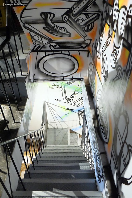 城裡城外巫山烤魚┃台中西區美食:現點現烤活魚料理,台中第一間巫山烤魚,老闆是正宗大陸人,消費打卡送一壺涼茶 @飛天璇的口袋