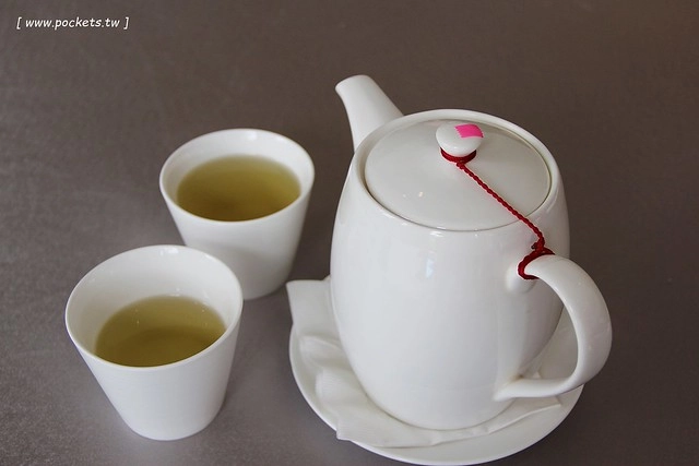 台中南屯|与玥樓粵菜點心餐廳,台中米其林推介粵菜餐廳,座落於落松羽間的漂亮建築 @飛天璇的口袋