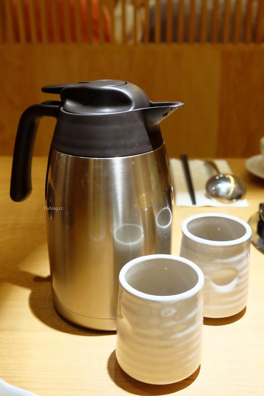 空也蔬食火鍋┃台中西屯:輕井澤集團又一力作,一個人也可以吃小火鍋,湯頭有多種選擇 @飛天璇的口袋