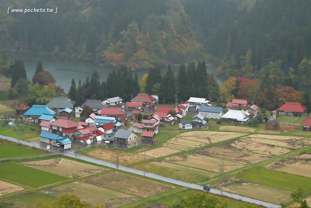 日本福島|只見線.世界上最浪漫的鐵道路線之一,穿梭廣闊浩瀚的奧會津地區,日本紅葉美景鐵道路線第一名 @飛天璇的口袋